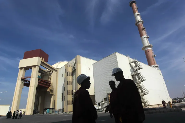 2010 10 25t110000z 1639752926 Gm1e6aq1g1401 Rtrmadp 3 Iran Nuclear Fuel
