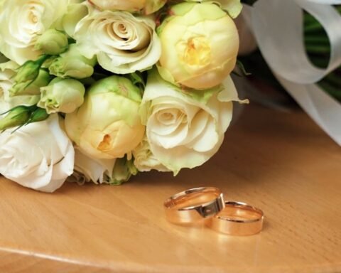 558071251 1549851703046794 153963239813544278 N