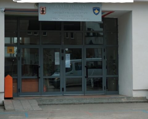 638246986 26355333450719515 2967548101556296057 N