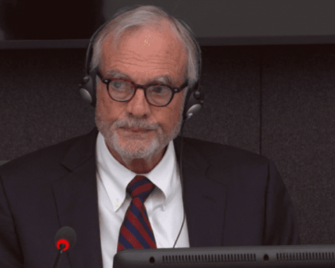 900 0 1759232067xjames2 750x430 1 600x360 539