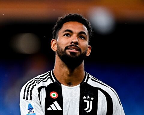 Douglas Luiz Juventus 3