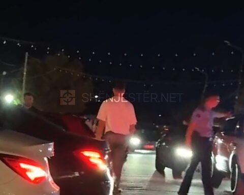Ekskluzive: Ala:rm Për Mjet Shpë:rthyes Afër Gate, Poli:cia Zbraz Diskotekën