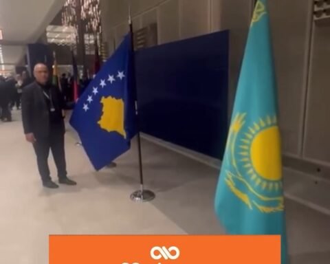 Flamuri I Kosovës Në Beograd “çmend” Serbët