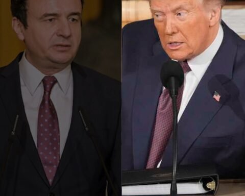 Meme: Trump I Pisket Kurtit Për Ujdinë Me Serbinë