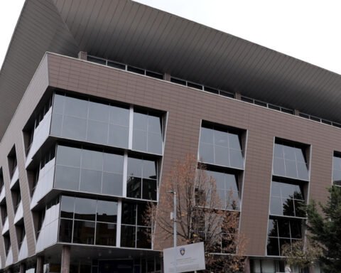 Ministria E Arsimit Shenjester.net