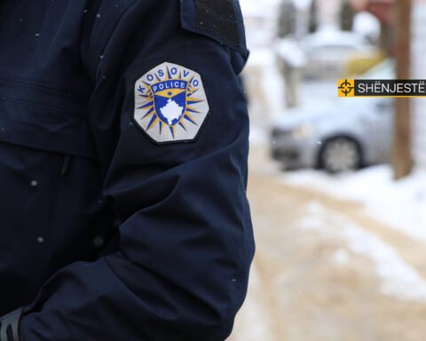 Policia Foto, Vetura E Policisë, Policia E Kosovës Shënjestër (2)