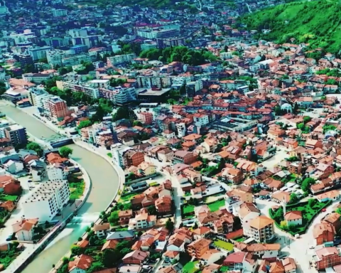 Ra Në Bunar Teksa Po Punonte, Nuk Doli Gjallë