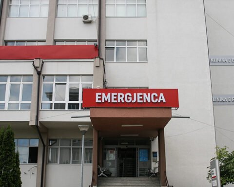 Wh Klinikat E Qkuk 123