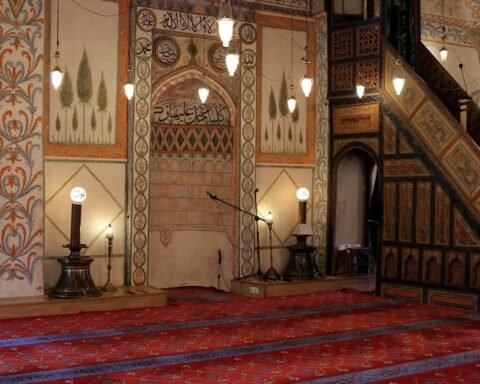 Xhamia E Gjakovës, Mrekulli Arkitekturore Dhe Dëshmi E Historisë