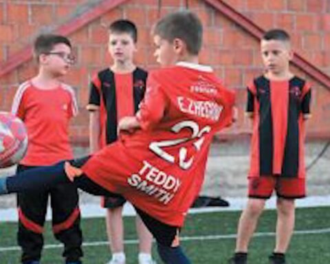 Zhegrova Merr 5€ Dënim çdo Herë Që Përmend Kosovën!