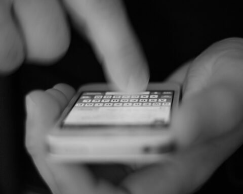 Iphone 388387 1280